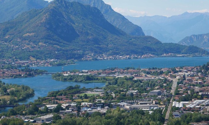 Monte Marenzo House | Casa Luigi is Como Lake Wonderful View