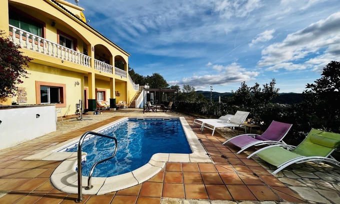 Olivella Villa | Casa Maca: spectacular villa with pool and views