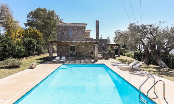 Perdhika Villa | Casa Mai with private pool, up to 10 guests, 1 km. to Perdika, Aegina island