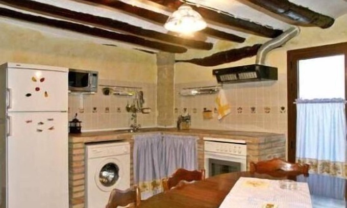 Salillas Cottage | Casa Mairal for 10 people