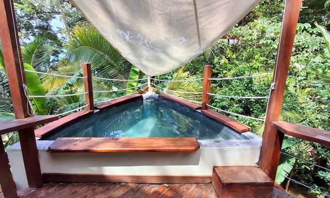 Isla Saboga House | Casa Malka, Charming house in Saboga island