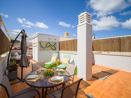 Sardina Apartment | Casa Maresía Penthouse - Pool & Beach