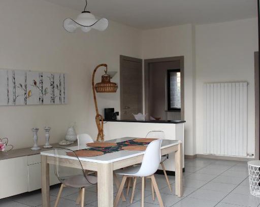 Ispra Apartment | Casa Maria-Appartamento in Villa