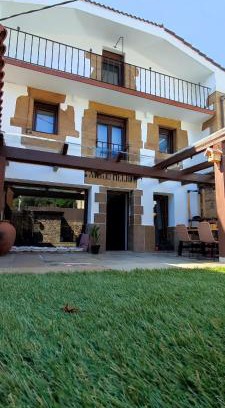 Castro Urdiales House | Casa Melida