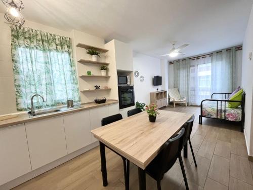 Los Cristianos Apartment | Casa Melina