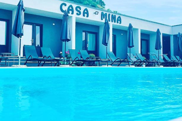 Pojejena House | Casa Mina Divici