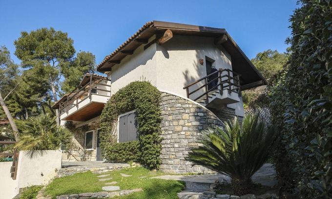 Andora Apartment | Casa Mirò by Wonderful Italy