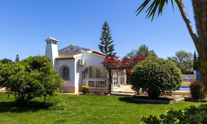 Costa Nova Villa | Casa Mitra