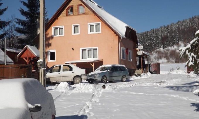 Izvoru Muresului House | Casa Moldovan