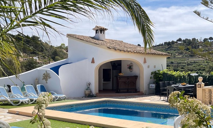 Fustera Villa | CASA MORA- Charming rustic villa with private pool