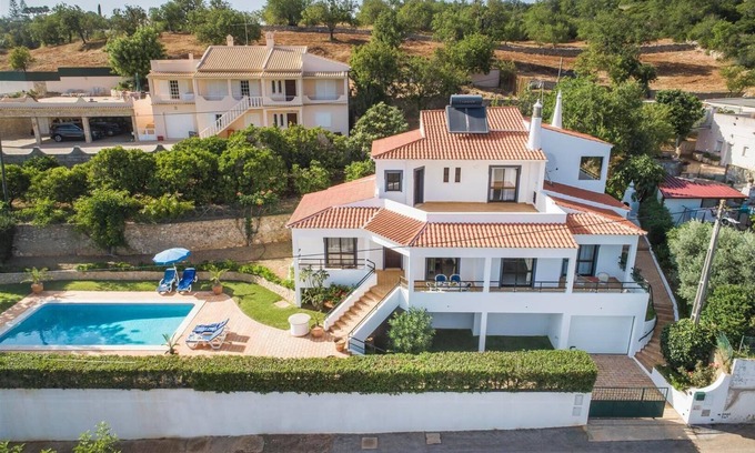 Vilamoura House | Casa Moura, A/C, wi-fi, private pool, barbecue