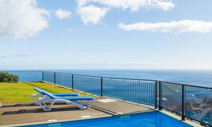 Estreito da Calheta Villa | Casa Mozart II 15B in Estreito da Calheta