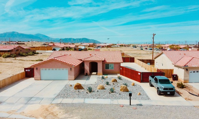 Thermal House | Casa Off Road on the edge of Anza Borrego Ocotillo Off Road State Park