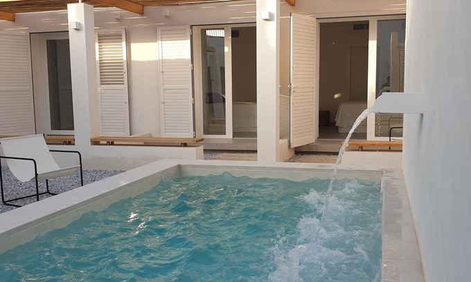 Poble Nou del Delta House | Casa Para Recibir 6-12 Personas en Parque Natural del Delta del Ebro