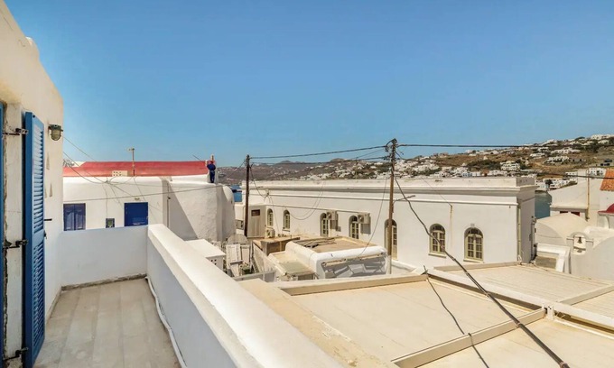 Little Venice House | Casa Paraportiani House sea view in the heart of the Old Port mykonos Cityhall