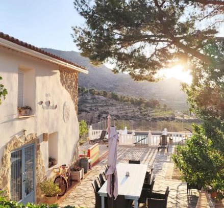Relleu Bed & Breakfast | Casa Pura Vida