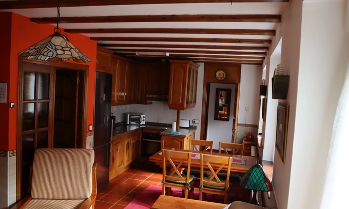 Santa Maria de Valdeon House | Casa Rural Cares . En Pleno Picos de Europa