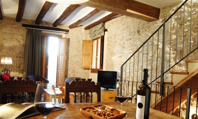 Pradell de la Teixeta Cottage | Casa Rural Cal Porxo