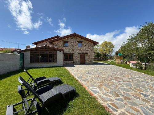 Las Rozas Ski Chalet | Casa Rural la Marina