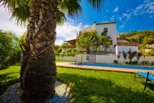 Frigiliana House | Casa rural Alqueria del Duende