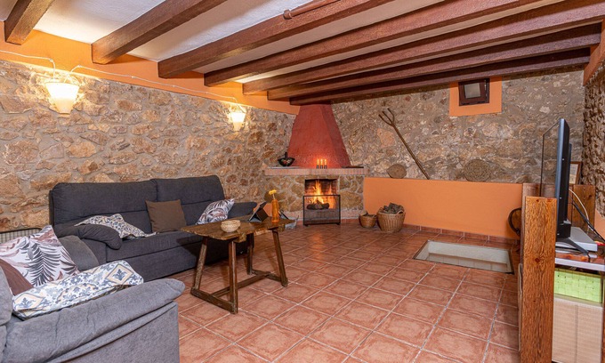 Rossell Cottage | Casa rural Angelita for 6 people
