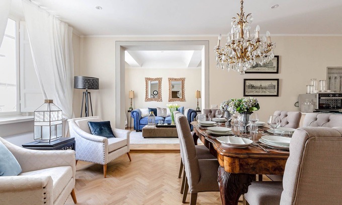 Lucca Historical Center Apartment | CASA SAN FREDIANO 3 Luxury Bedrooms and a Charming LUCCA View Inside the Walls
