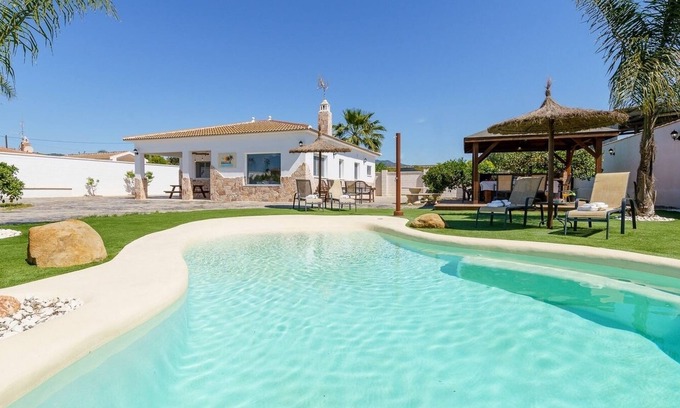 Estacion de Cartama Villa | Casa Serrano Cártama by Ruralidays