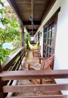 Vila Nova House | Casa térrea em condomínio à 500m da praia do Peró