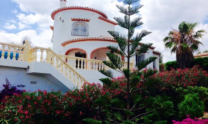 Pedreguer House | Casa Tranquility - Villa With Private Pool And Sea Views