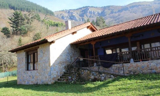Ponga House | Casa Trasgu Para 8 Personas en Tornín, Cangas de Onís