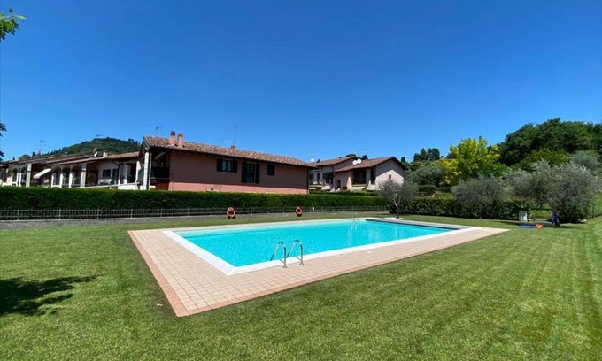 Cavaion Veronese Apartment | Casa Vacanze Giacomo Leopardi