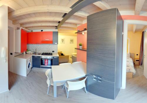 Chiavenna Apartment | Casa Vacanze La Romantica