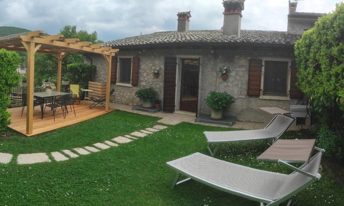 Castion Veronese Apartment | Casa Vacanze MODENA