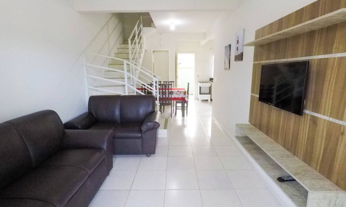 Mariscal House | Casa Verde NO Centro DA Praia DE Mariscal Próximo A Praia E Comercio EM Geral