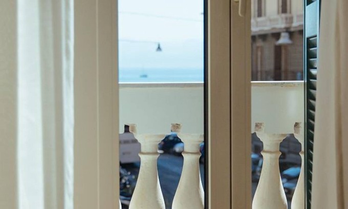 Santa Lucia Bed & Breakfast | Casa Vittoria Napoli - Santa Lucia
