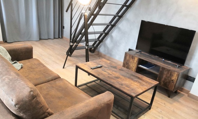 Gaillard Apartment | Casa Vostra - Superb industrial loft at Gaillard tram/border
