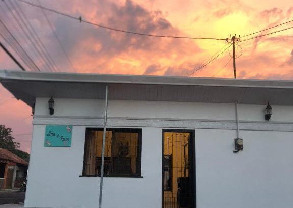 Liberia Bed & Breakfast | CasaBlanca Real Estate