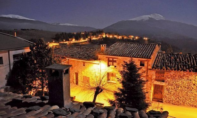 Campelles Cottage | CasaCampelles for 12 people