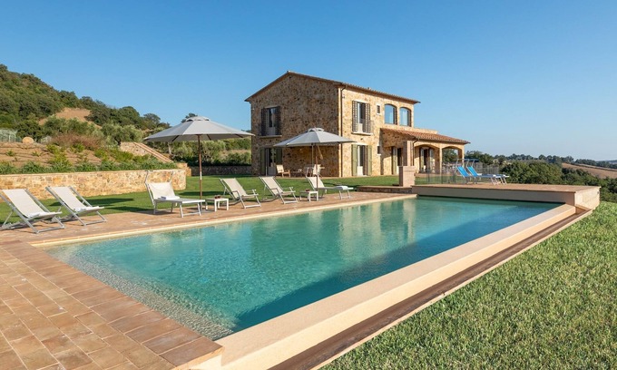 Manciano Villa | Casale Grottini 8, Emma Villas