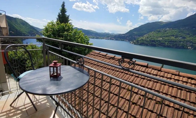 Blevio House | CasAle sul Lago di Como: serene house with beautiful view of Lake Como