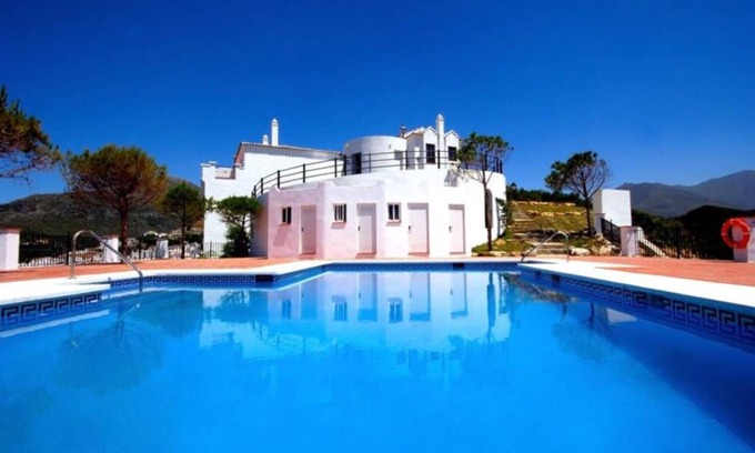 Casares Bed & Breakfast | Casares Village Bed & Breakfast - Adults Only