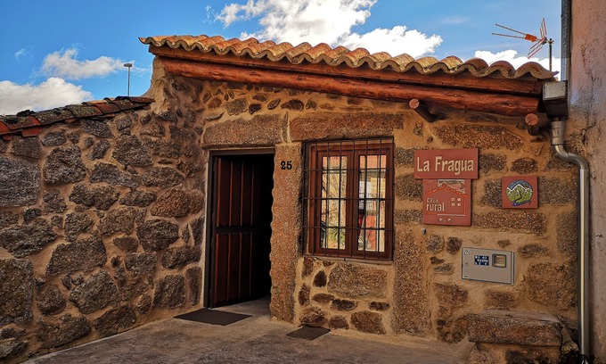 Villar de Corneja House | Casas Rurales Paredes/La Fragua
