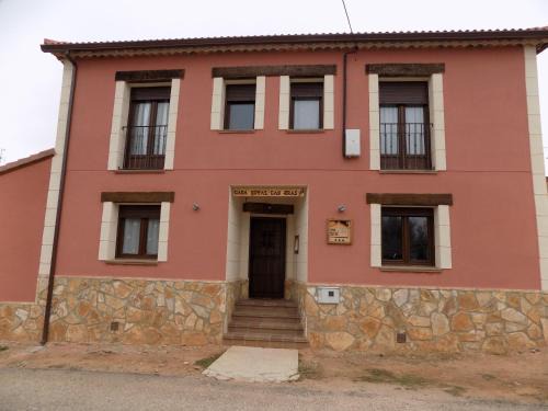 Ayllon House | Casas Rurales las Eras III