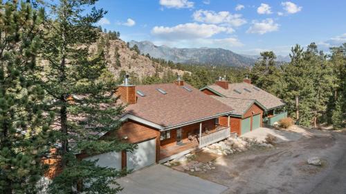 Aspen Brook House | Cascade Mountain Home by Estes Park Homes home