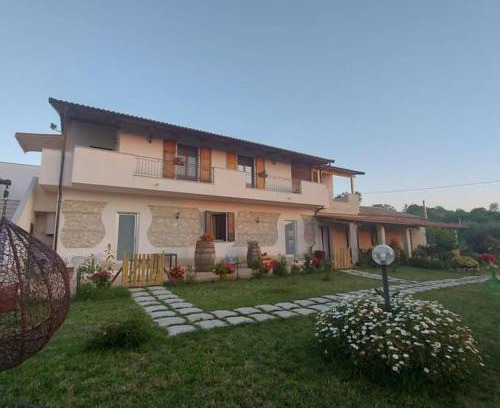Zambrone Apartment | Cascina Sàlaco