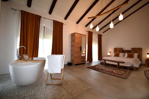 Agliano Terme Resort | Cascina Tre Botti