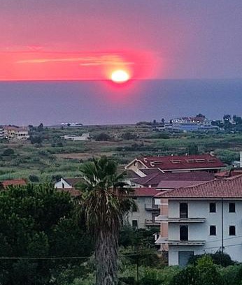 Grisolia Apartment | Case Perrone