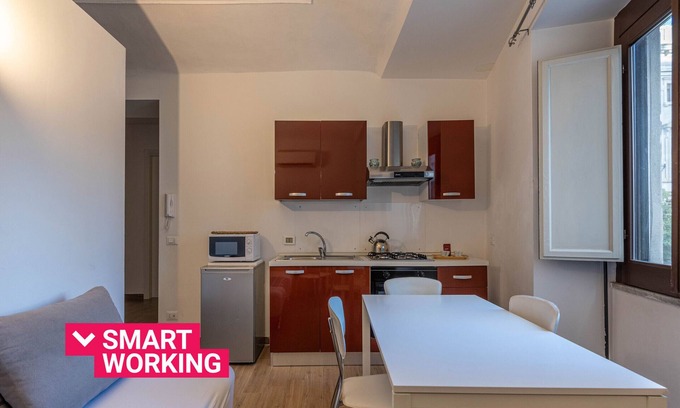Centro Storico Apartment | Casetta Borsa by Wonderful Italy