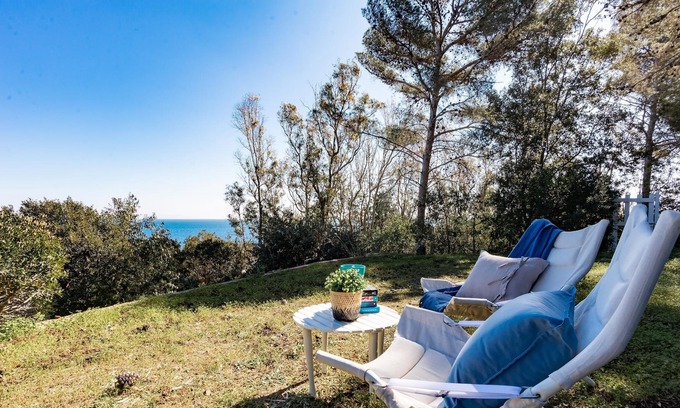 Capo D'arco Apartment | Casetta Eden apartment near the beach with pool and garden