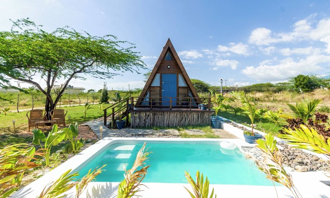 Treasure Beach Cabin | Cashaw Cabin - Private Retreat With a Pool